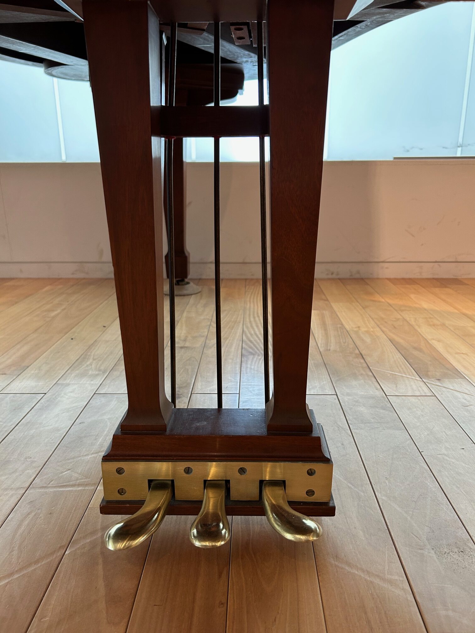 スタインウェイm482-5