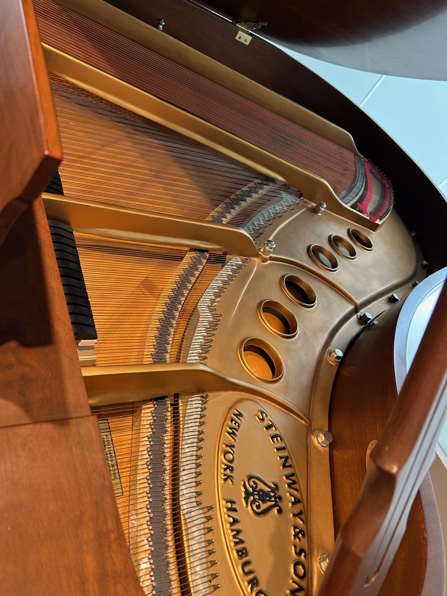 スタインウェイm482-6